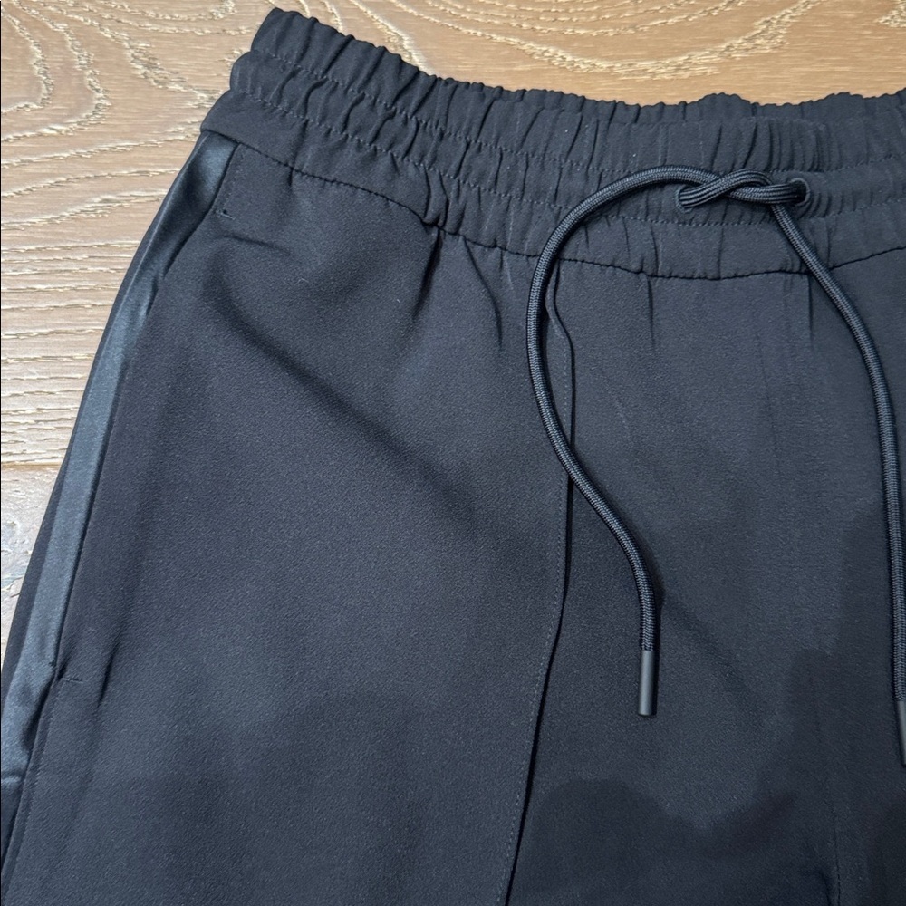 Athleta Black Travel Pants Elastic Waist XS NWT - Picture 4 of 6